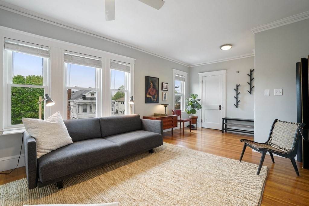 103 Hillside Rd - Photo 1