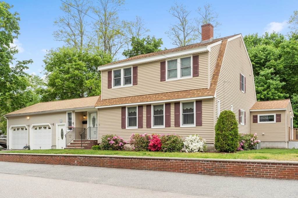 21 Oak Knoll Ave - Photo 1