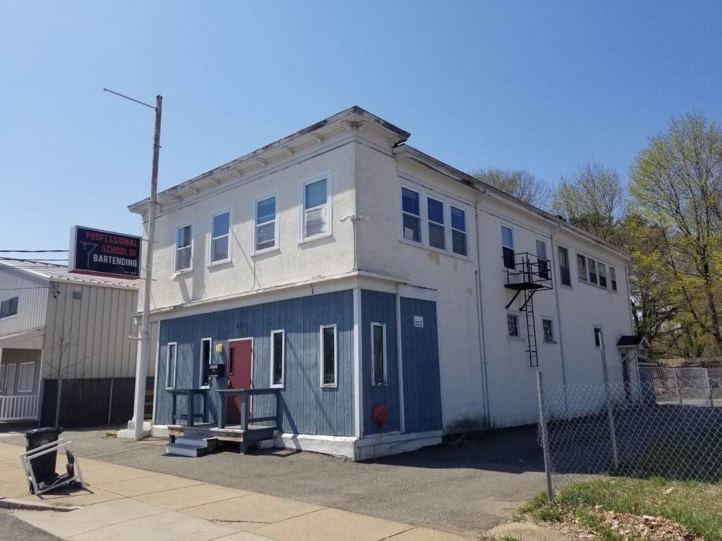 660 N Main St - Photo 1