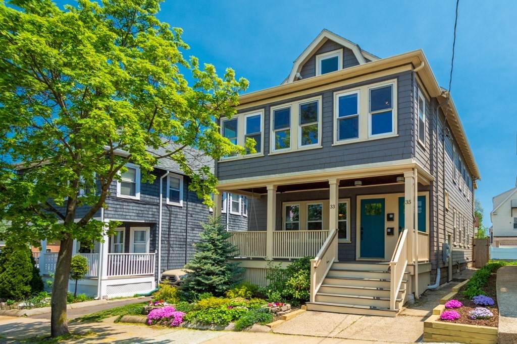 35 Bond St - Photo 1