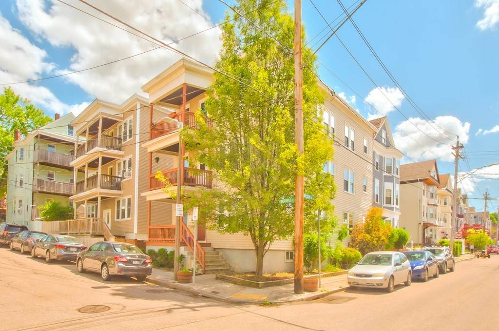 38-40 Dalrymple St - Photo 1