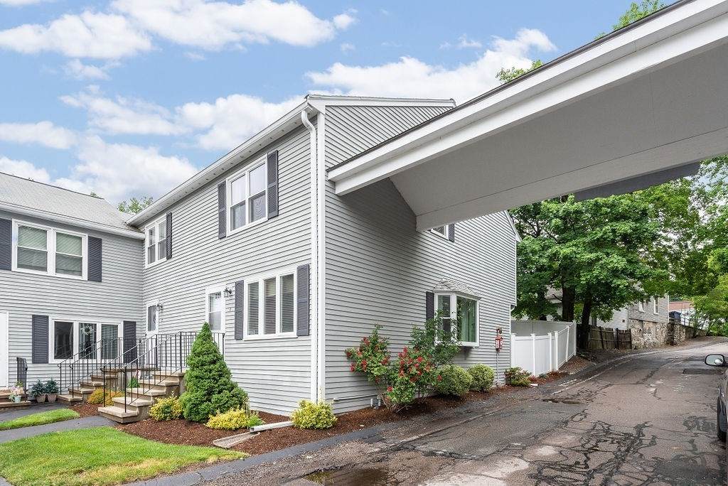 220 Park Street - Photo 1