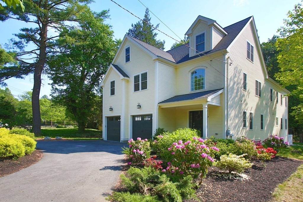 4 Grove St - Photo 1