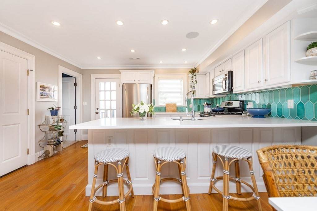 6 Hill Street - Photo 1