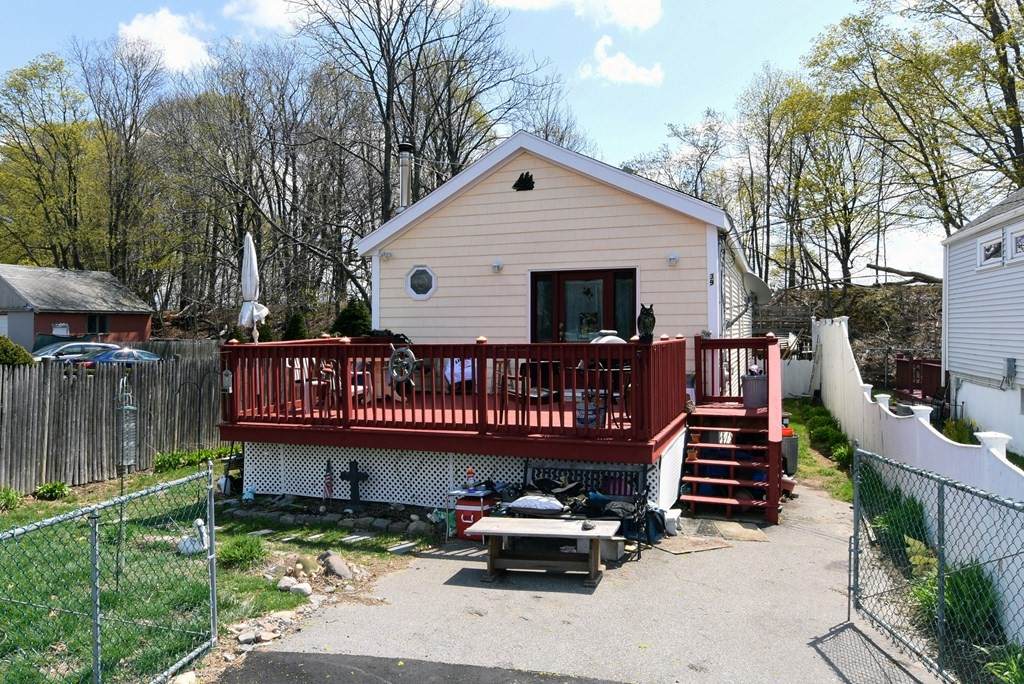39 Peterson Road - Photo 1
