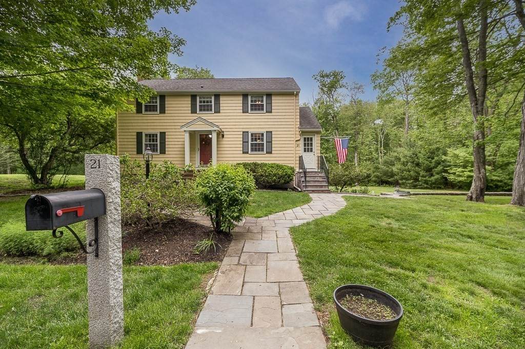 21 Hilltop Drive - Photo 1