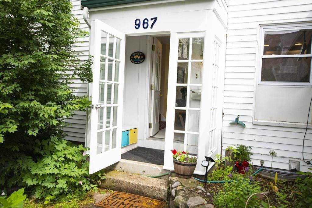 967 Chestnut St. - Photo 1