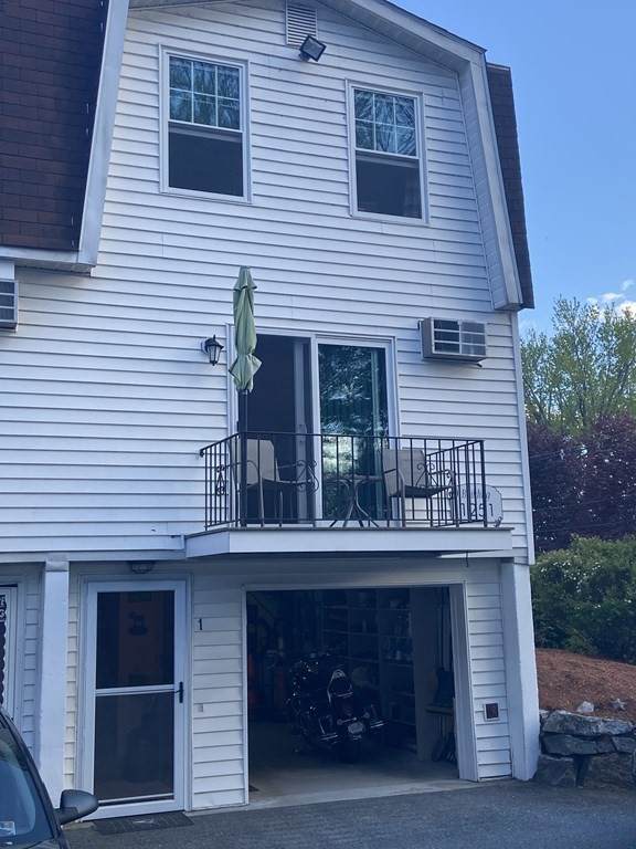 1251 Pawtucket Blvd - Photo 1