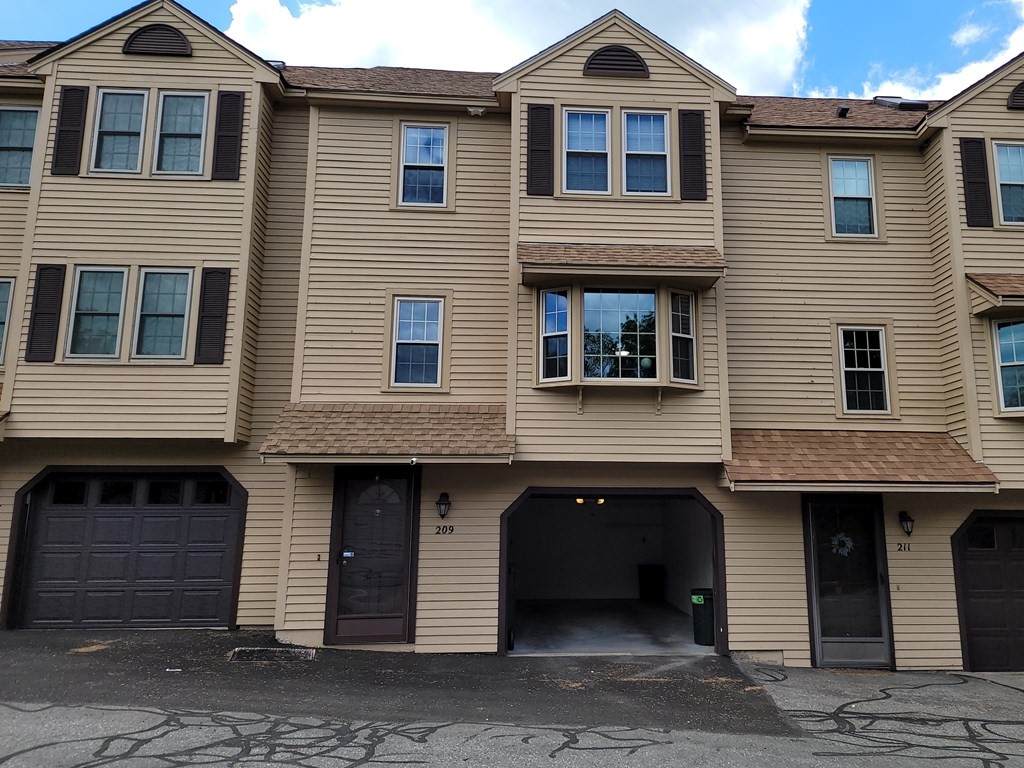 209 Morgan Dr - Photo 1