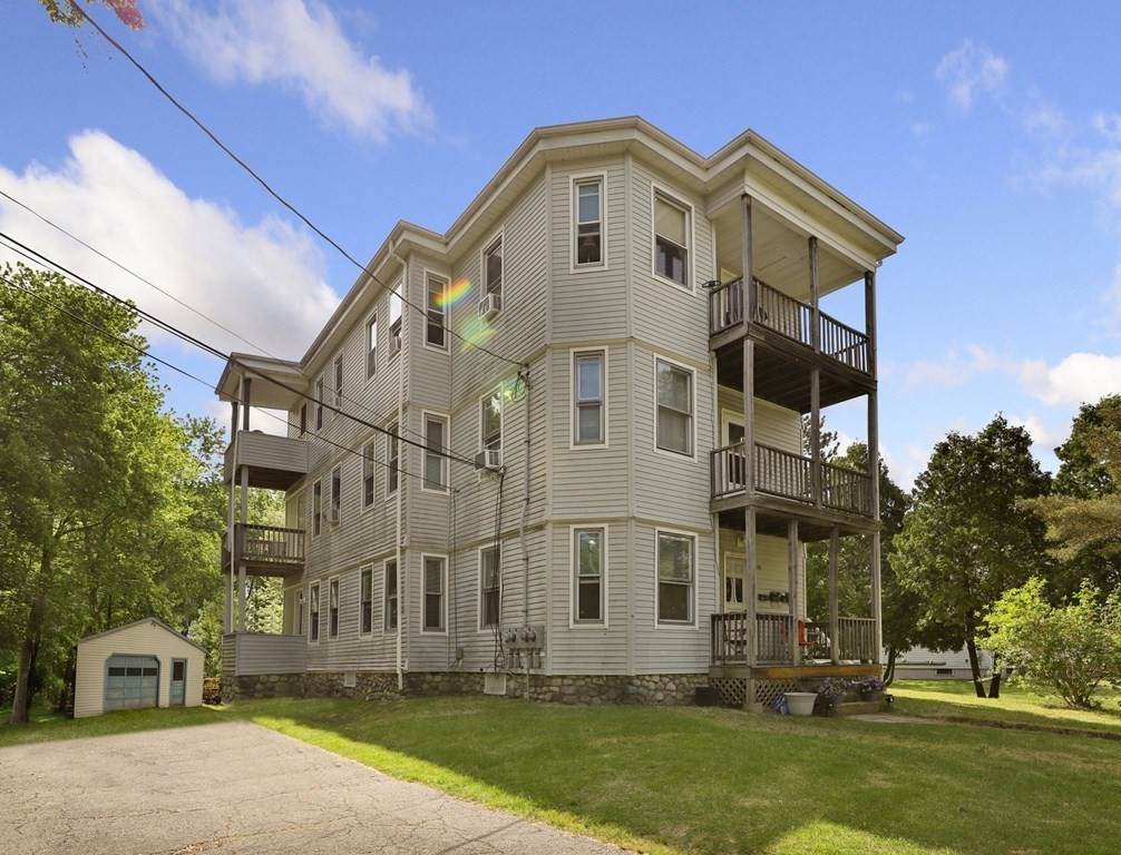 32 Corthell Ave - Photo 1