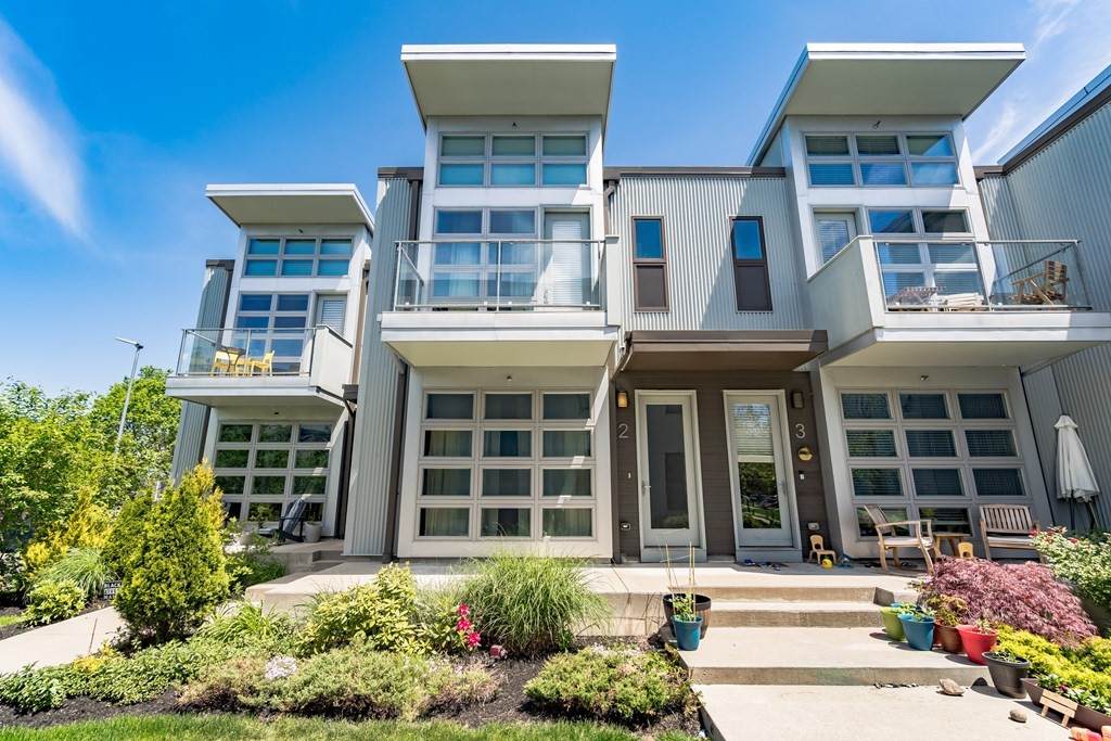60 Clyde St - Photo 1