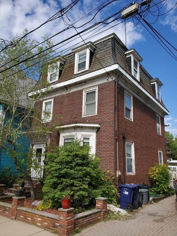 28 Spring Garden St - Photo 1
