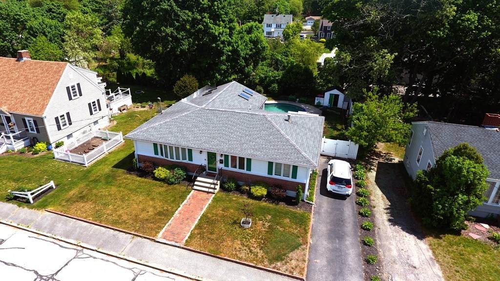5 Morse Ave - Photo 1