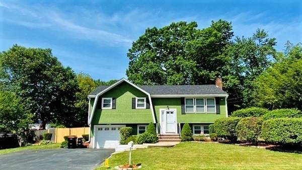 35 Cumberland Drive - Photo 1