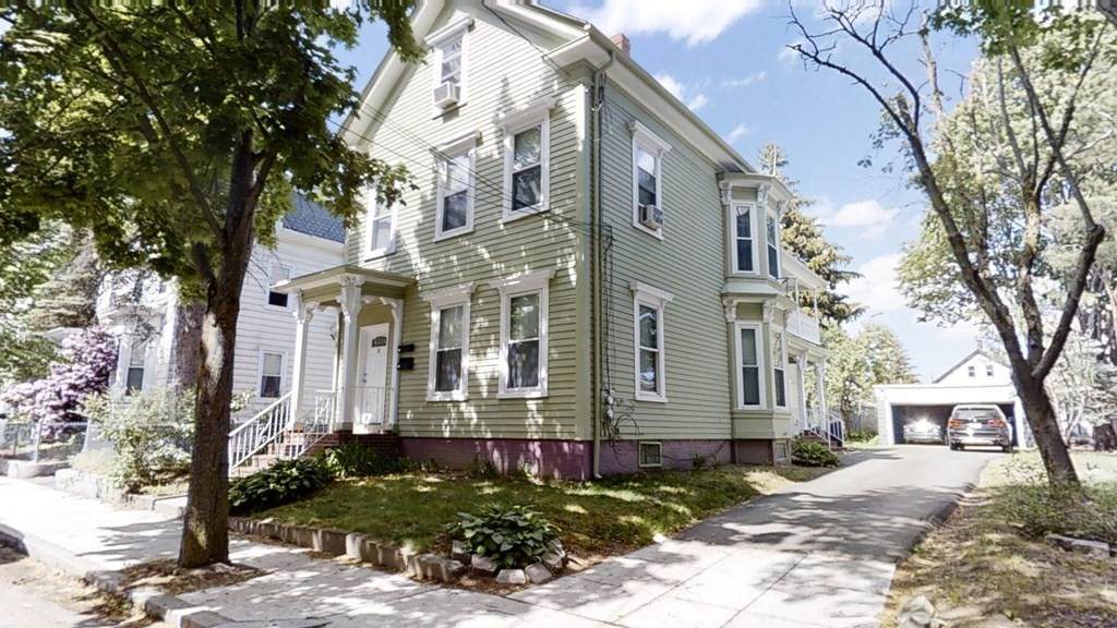 19 Bartlett St - Photo 1