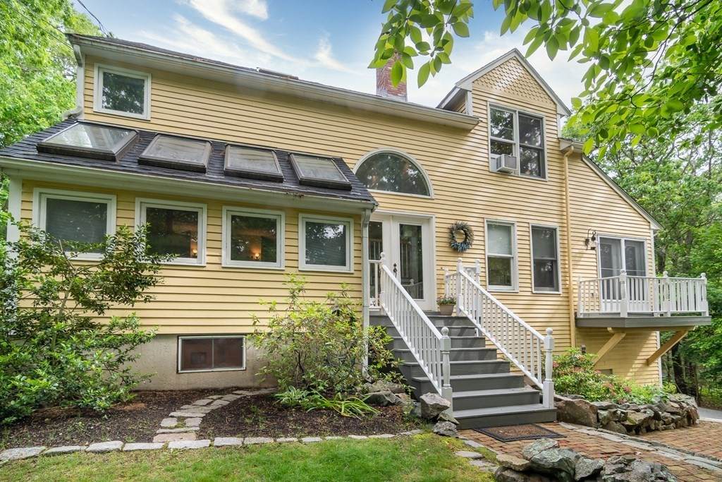 28 Winter St - Photo 1