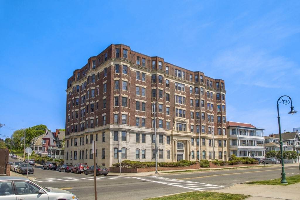 285 Lynn Shore Dr - Photo 1
