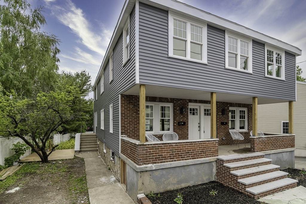 40-42 Swan Street - Photo 1