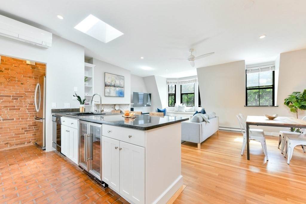 27 Concord Sq - Photo 1