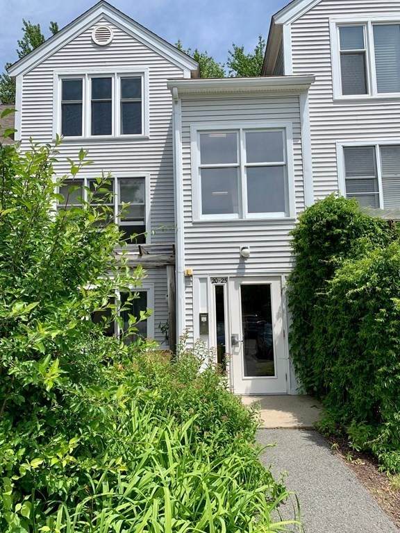 25 Salem Pl - Photo 1