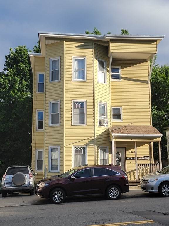 1339 Main St - Photo 1