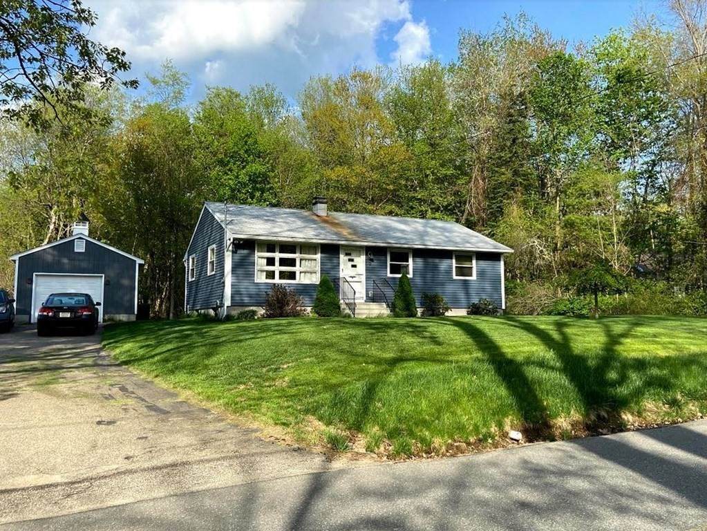 9 Kenwood Dr - Photo 1