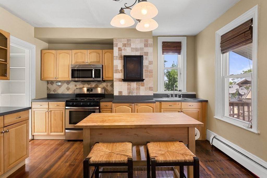 17 Woodville St - Photo 1