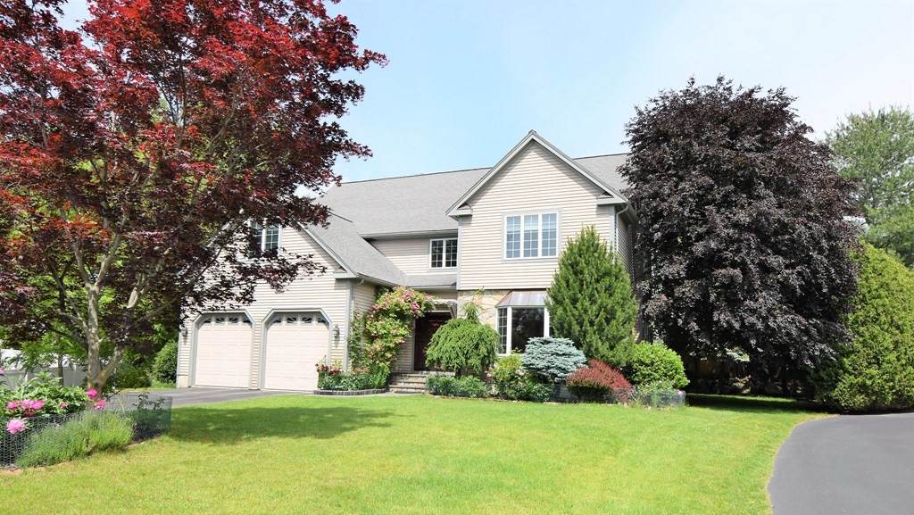 23 Old Farm Rd - Photo 1