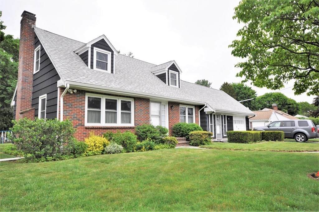 16 Shawnee Ave - Photo 1
