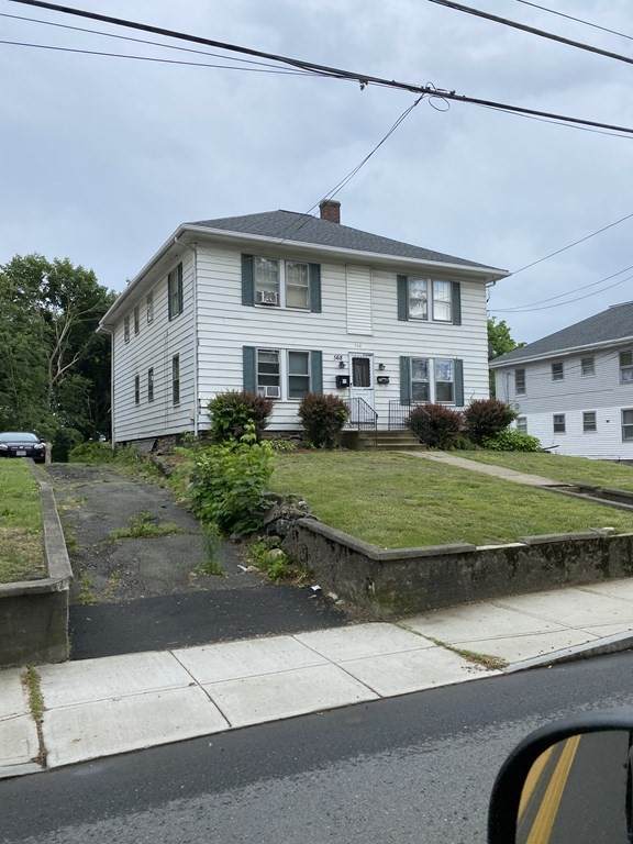 568 Lincoln St - Photo 1