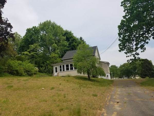 166 College St - Photo 1