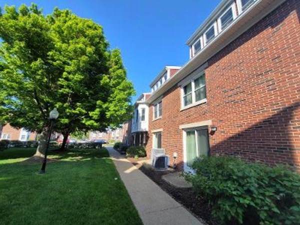 138 Quincy Shore Dr - Photo 1