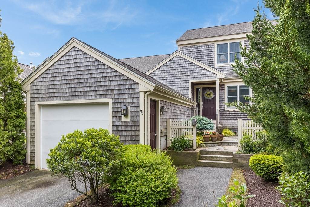 135 Bradstreete Crossing - Photo 1