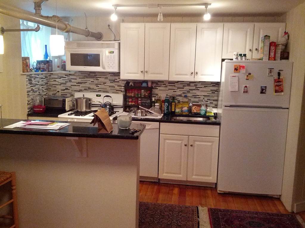 514 Harvard St - Photo 1