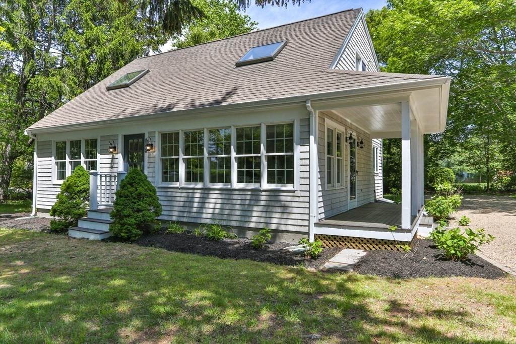 474 Strawberry Hill Rd - Photo 1