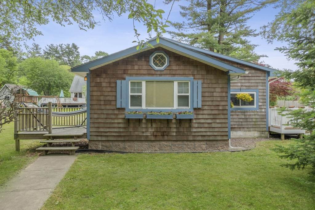 7 Chestnut Rd - Photo 1