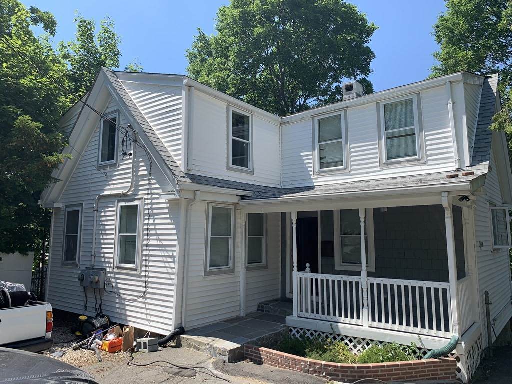 16 Louds Ave - Photo 1