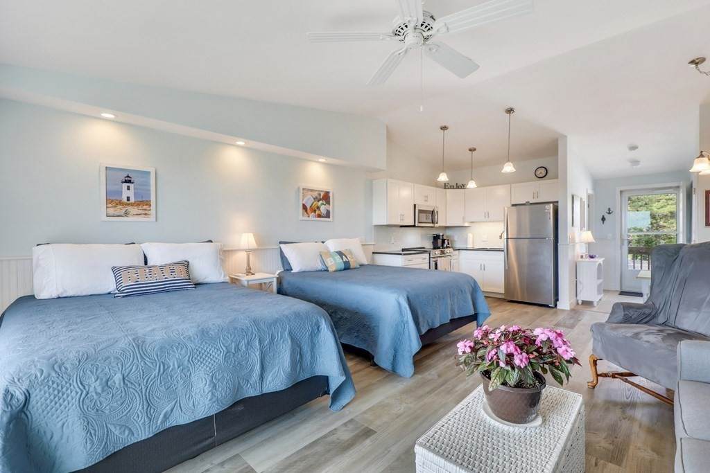 132 Shore Road - Photo 1