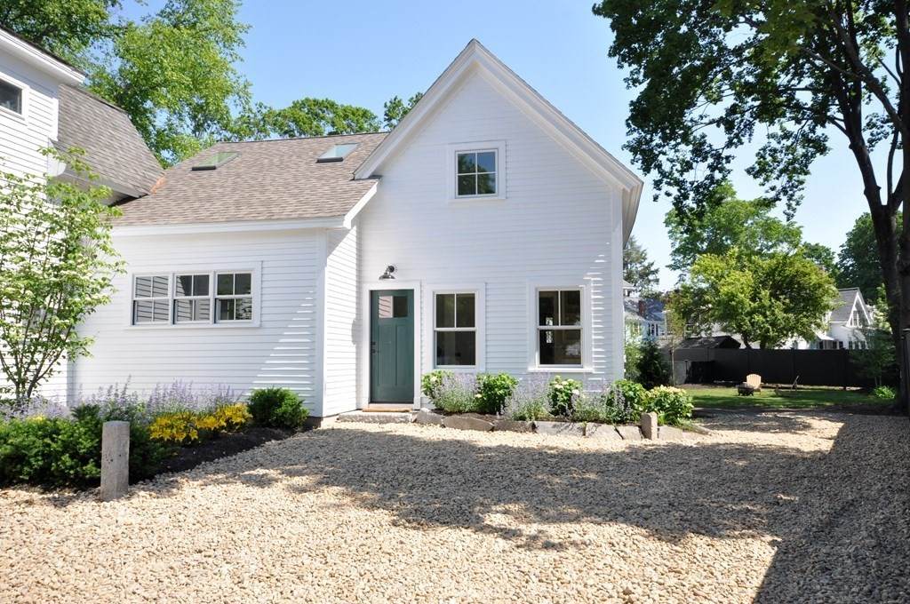 41 Cottage Lane - Photo 1