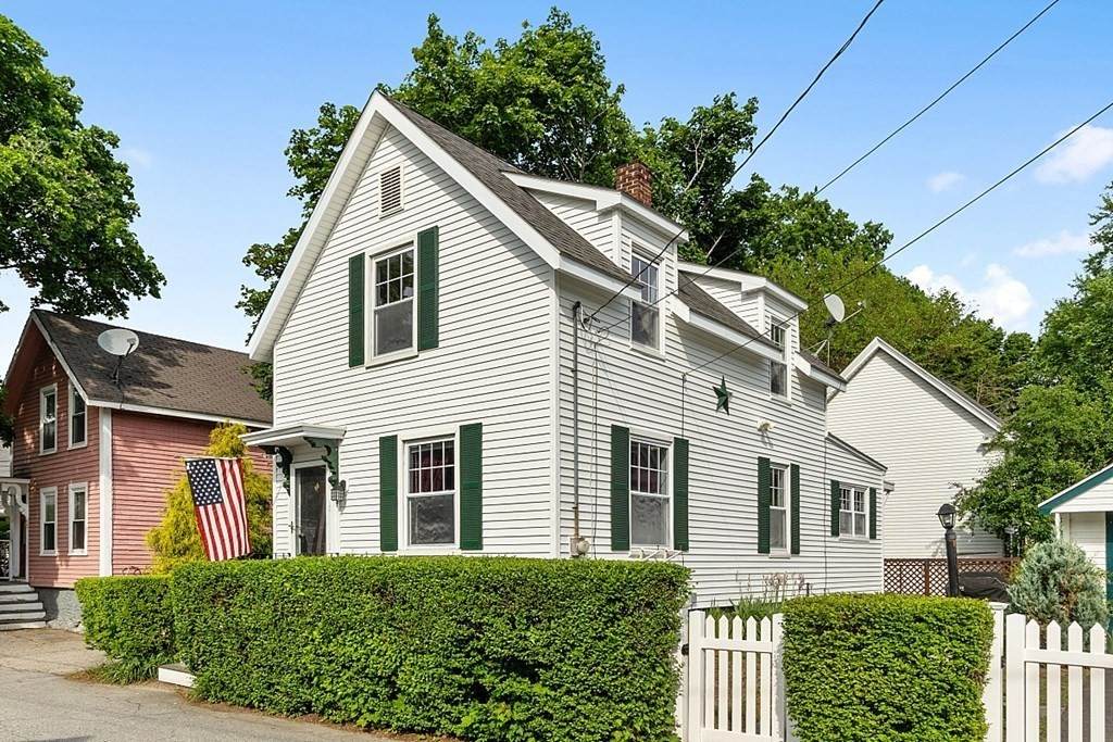 10 Central Ave - Photo 1