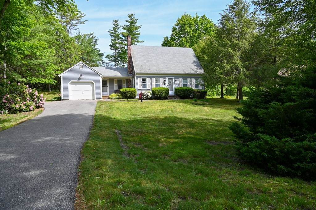 6 Michael Rd - Photo 1