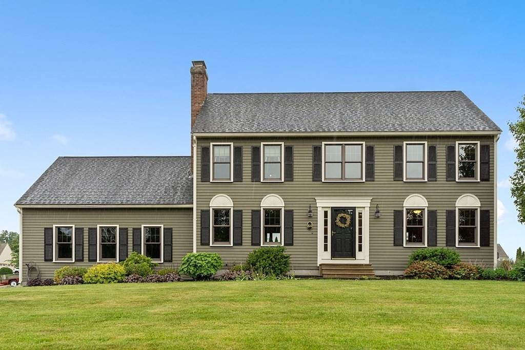 84 Tipperary Drive - Photo 1