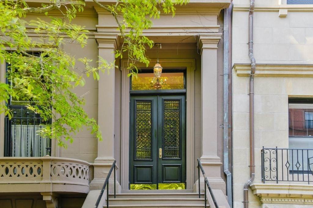 144 Beacon Street - Photo 1