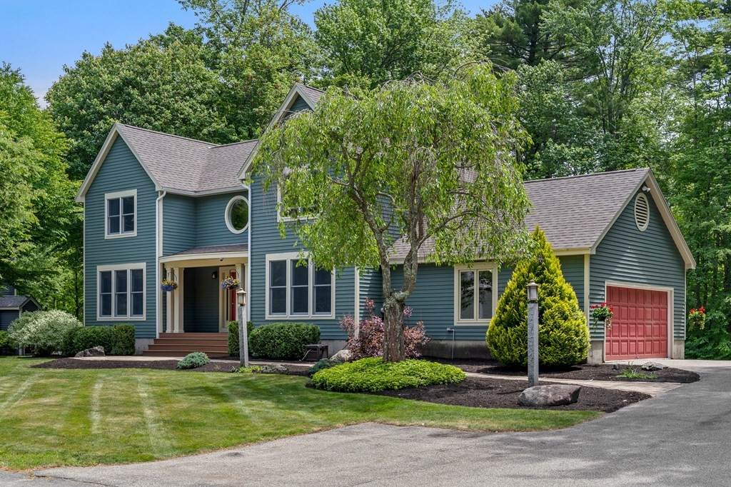 51 Hayden Circle - Photo 1