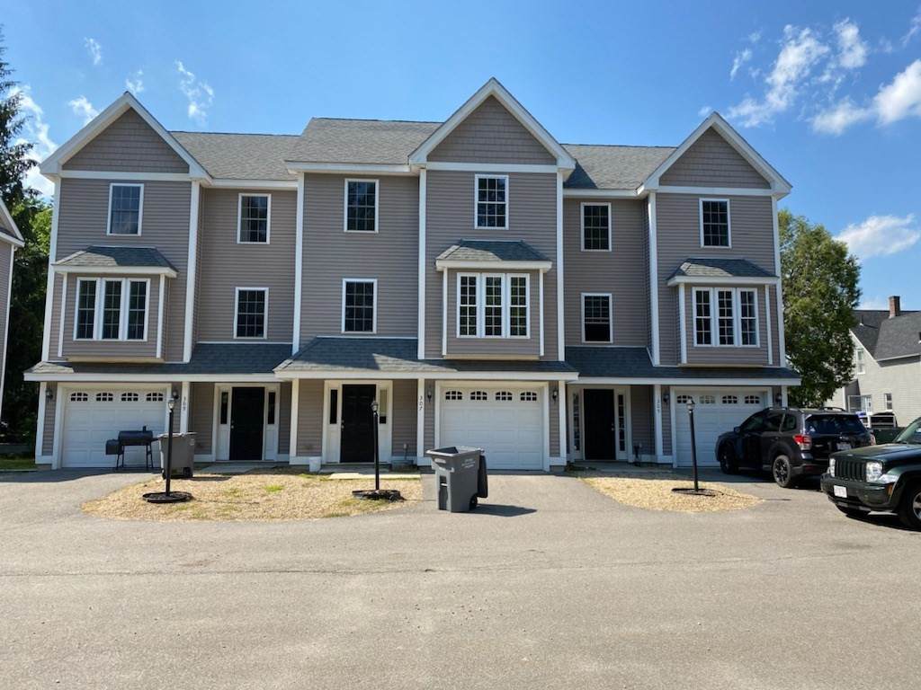305 South St - Photo 1