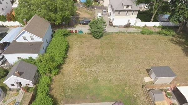 21 Caddell Ave - Photo 1