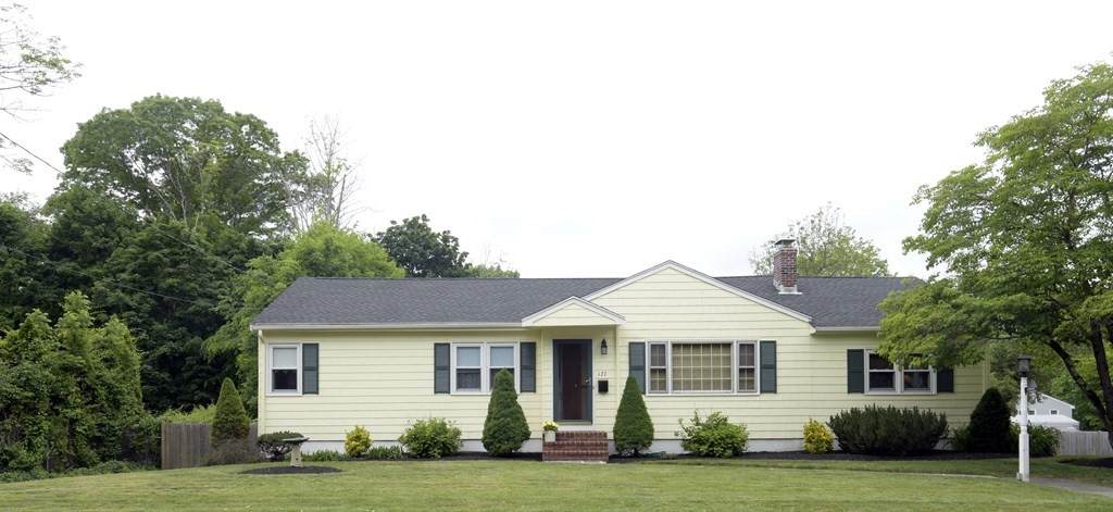 127 Winter Street - Photo 1