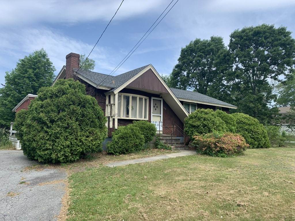 115 Lexington Rd - Photo 1