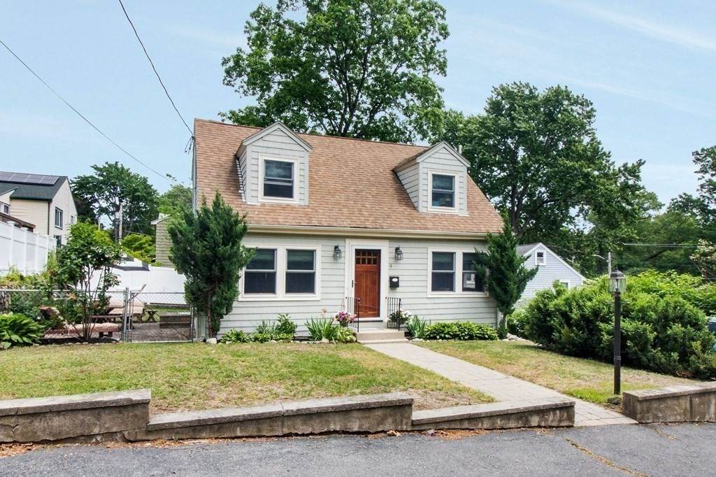 9 Rockwood St - Photo 1