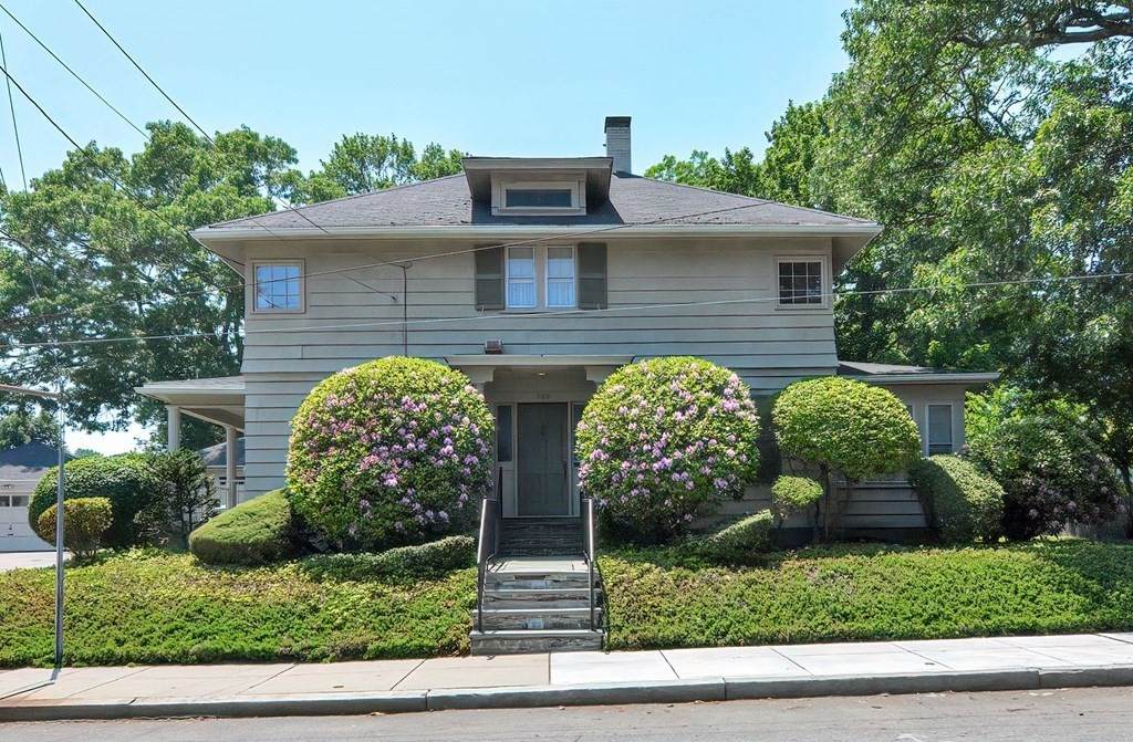 369 Florence St - Photo 1
